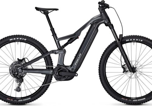 Focus Thron2 6 6 Black 800Wh